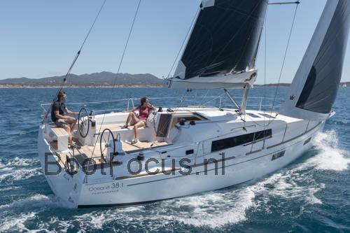 Beneteau Oceanis 38.1 specificaties 